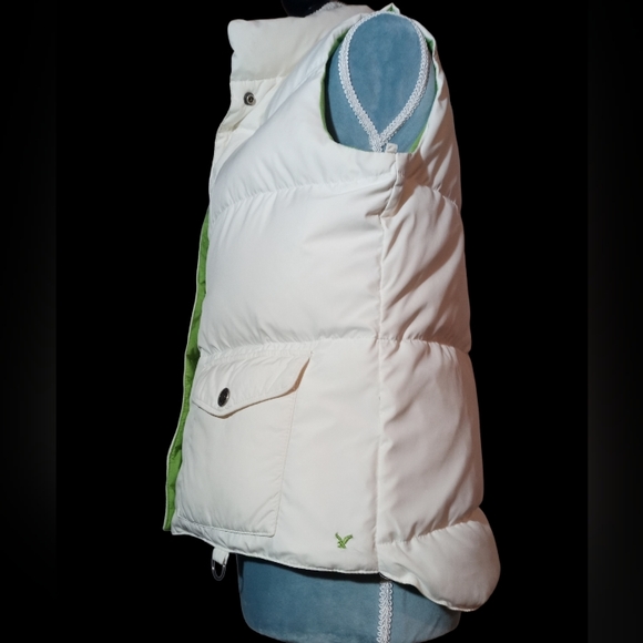 American Eagle Outfitters Reversible Puffer Vest - Picture 4 of 9